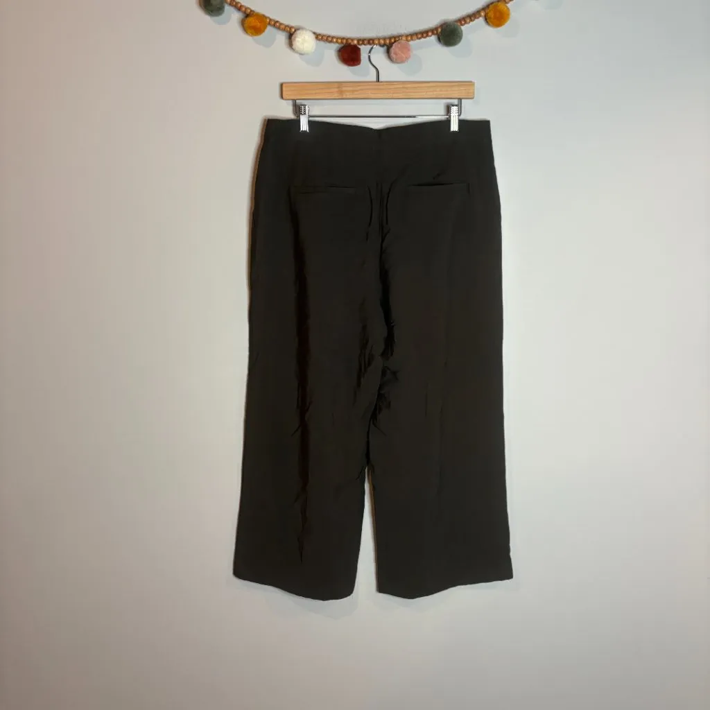 Loft forest green High Waist button fly cropped pants - Image 3