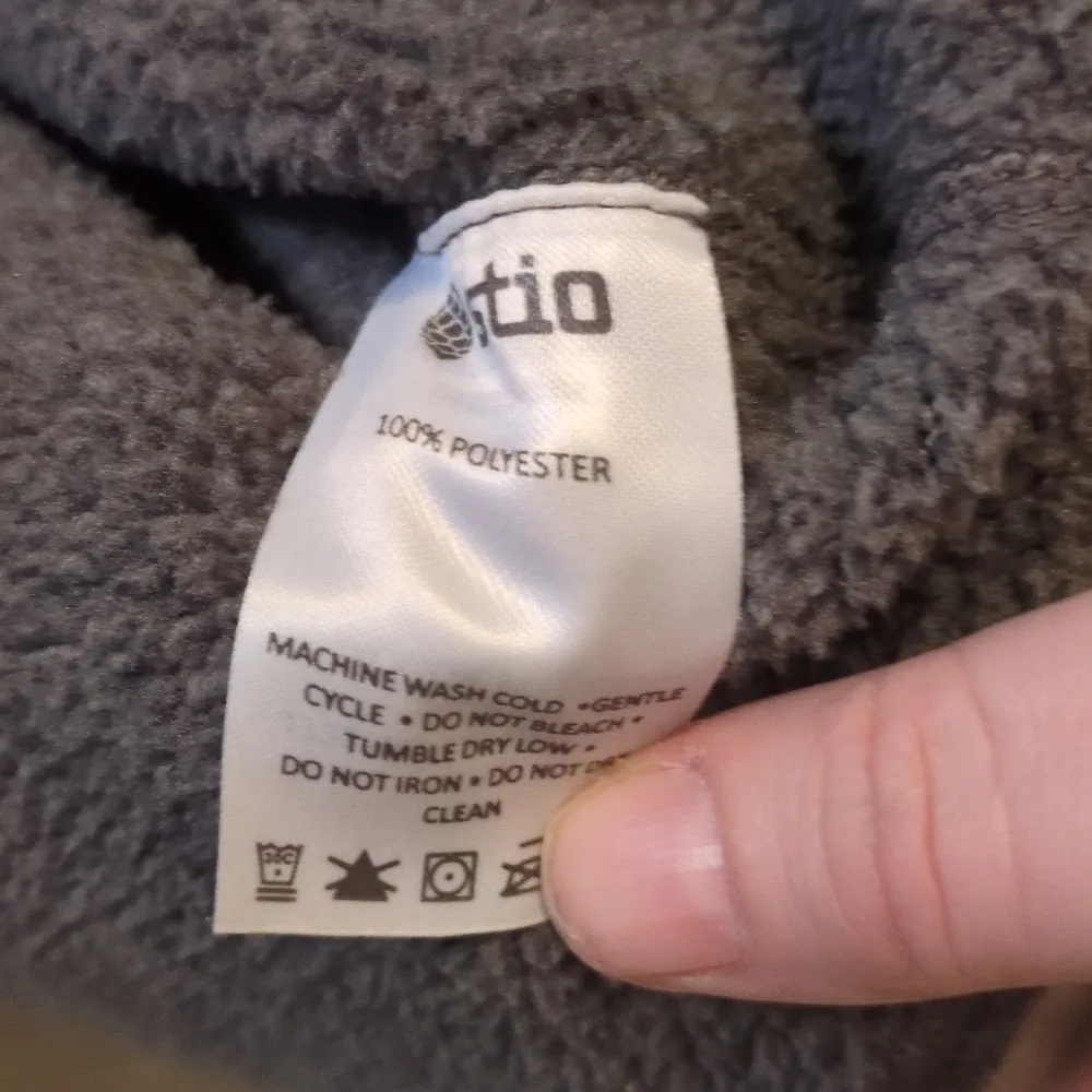 Stio gray sweetwater fleece hoodie size small - Image 7