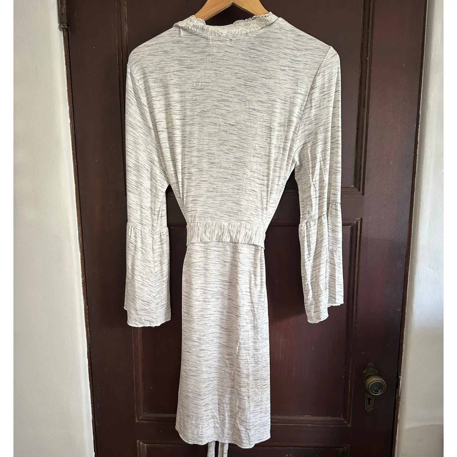 SOMA | Soft Heather Gray Bell Sleeve Lace Trim Robe | Size Small Medium - Image 2