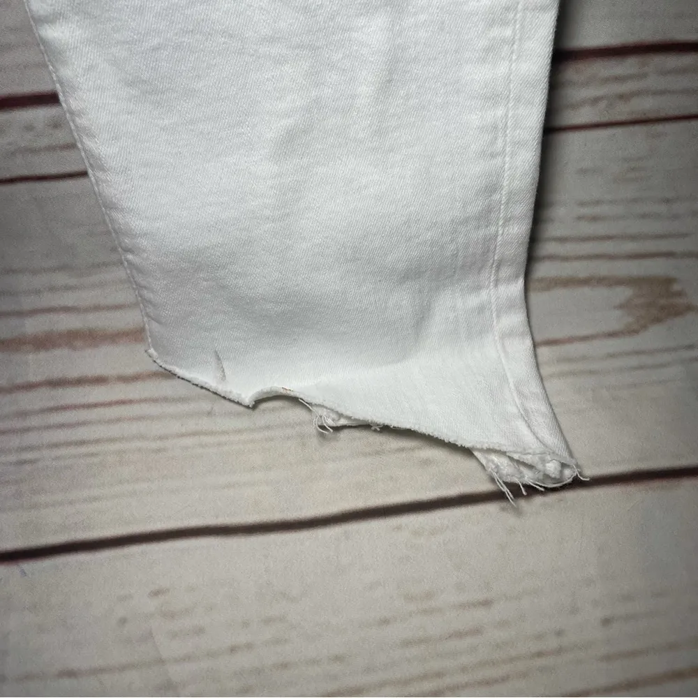 NWT Frame Denim • Jeans • Skinny • Mid-Rise • White • 28 • Le Skinny de Jeanne - Image 6