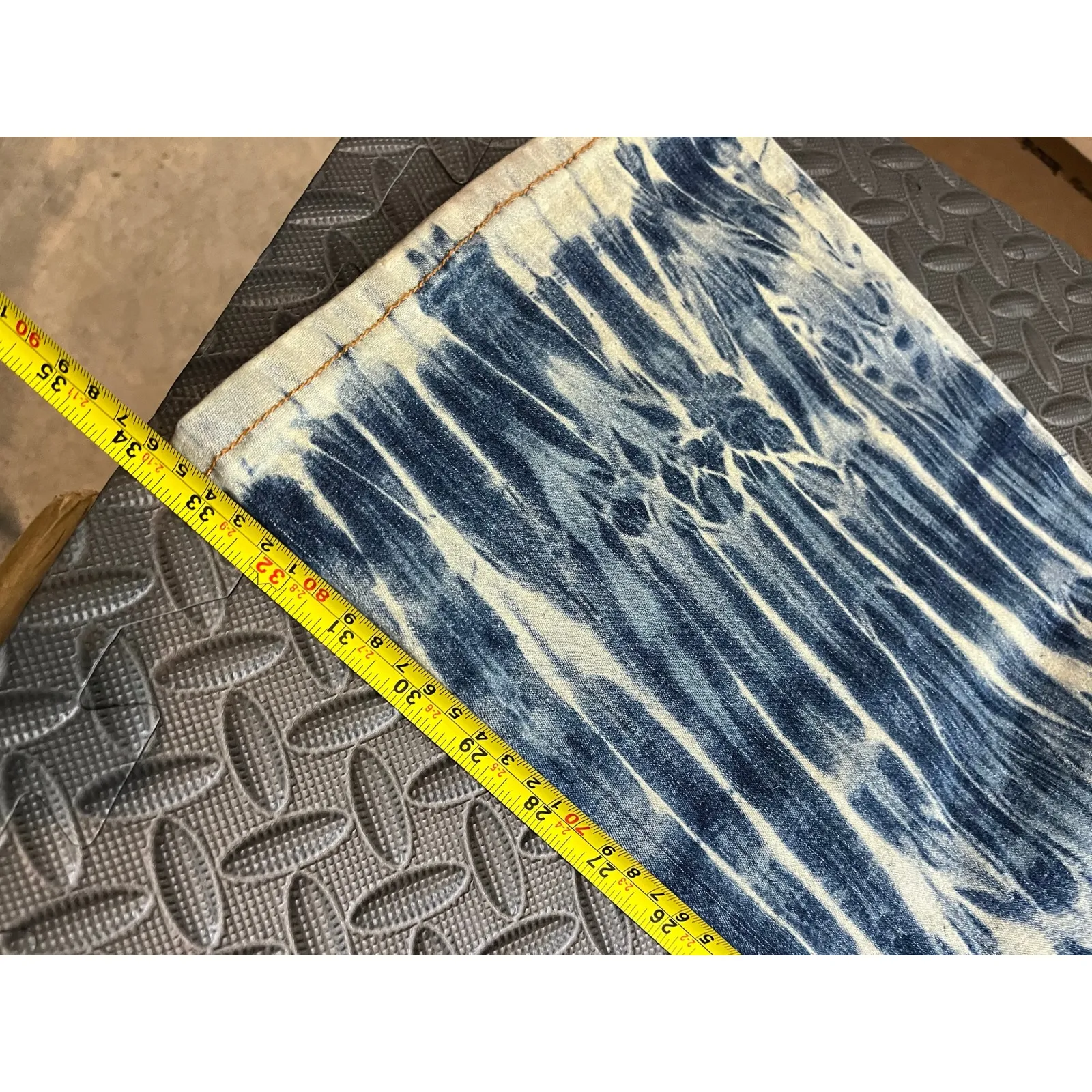 Vintage Y2K Women's Baby Phat Acid Wash Bleach Bottom Cuff Jeans Wide Leg 13 - Image 8