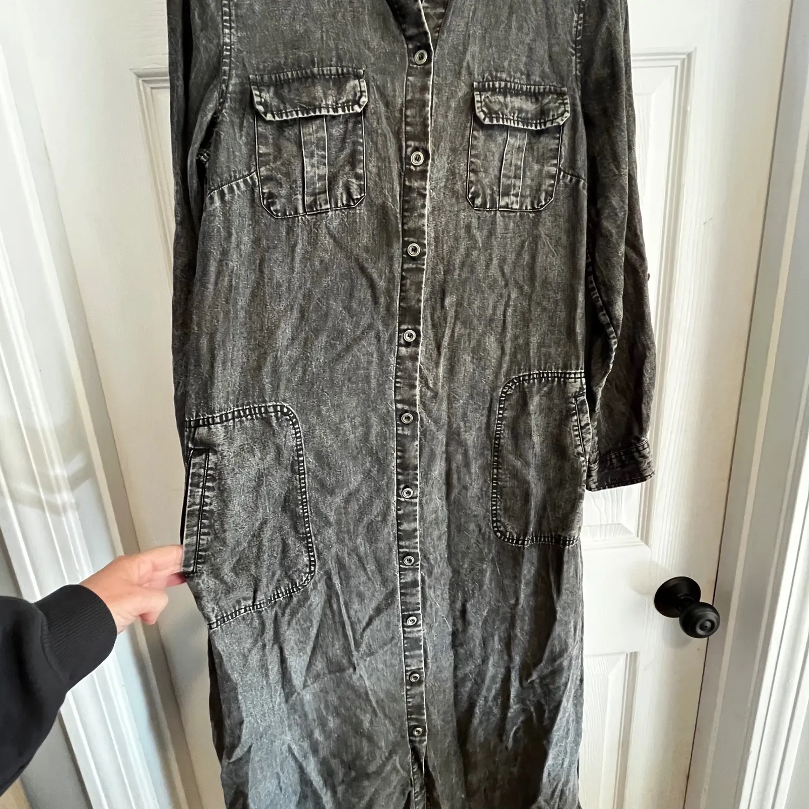 Soft Surroundings XS Black Denim Utility Maxi Shirtdress Button Front Belted Gray Size undefined - Image 4