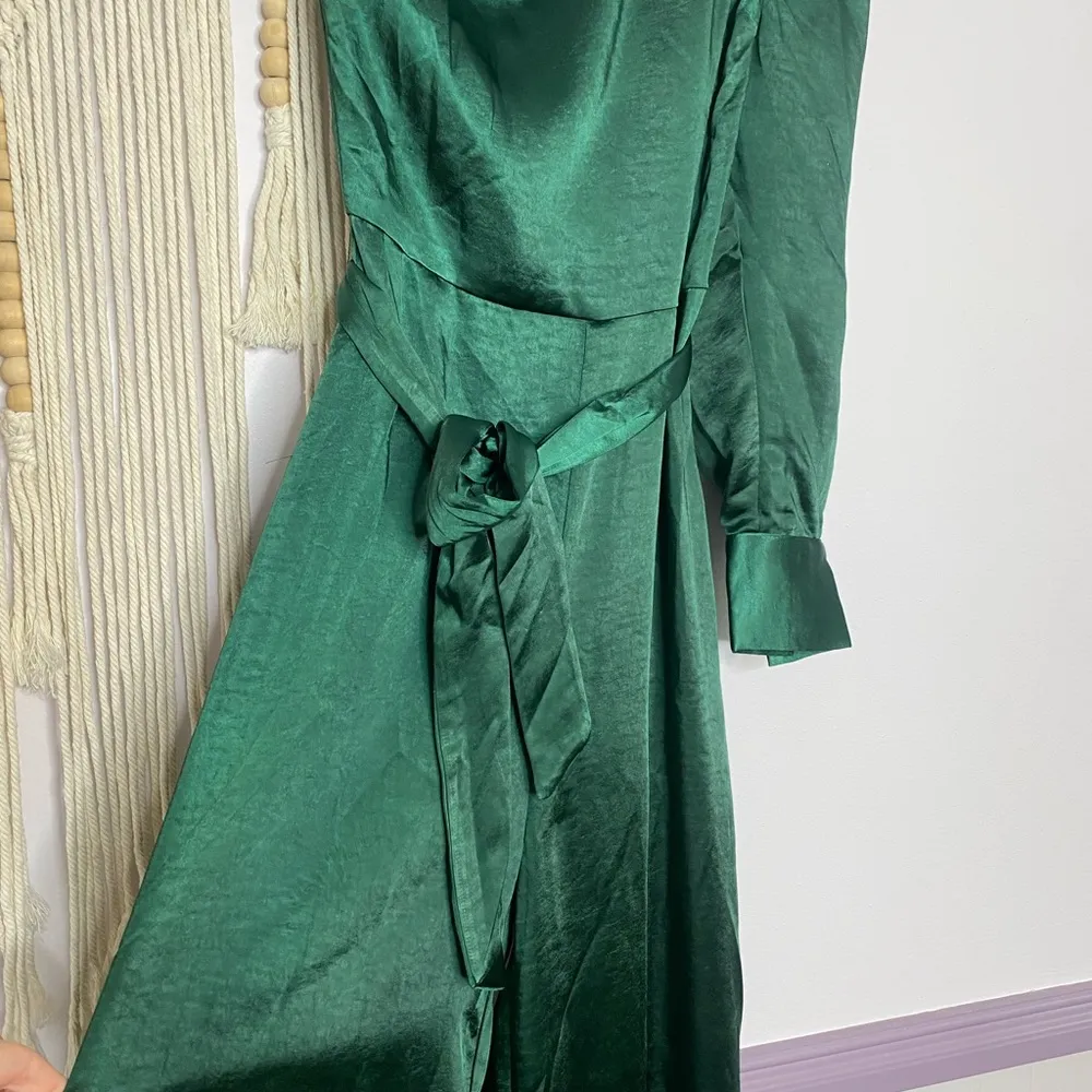 Satin green one-shoulder - Aakaa jumpsuit - Image 10