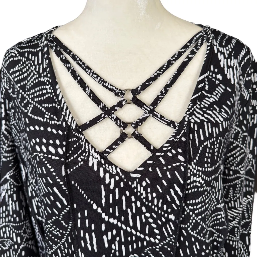 Sami & Jo black and white stretchy 3/4 sleeve v-neck blouse women's size PL - Image 5