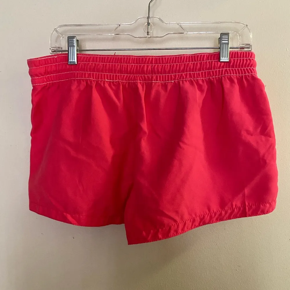 Old Navy Women’s Athletic Shorts Hot Pink M Medium Waist 32” 34” Elastic - Image 5