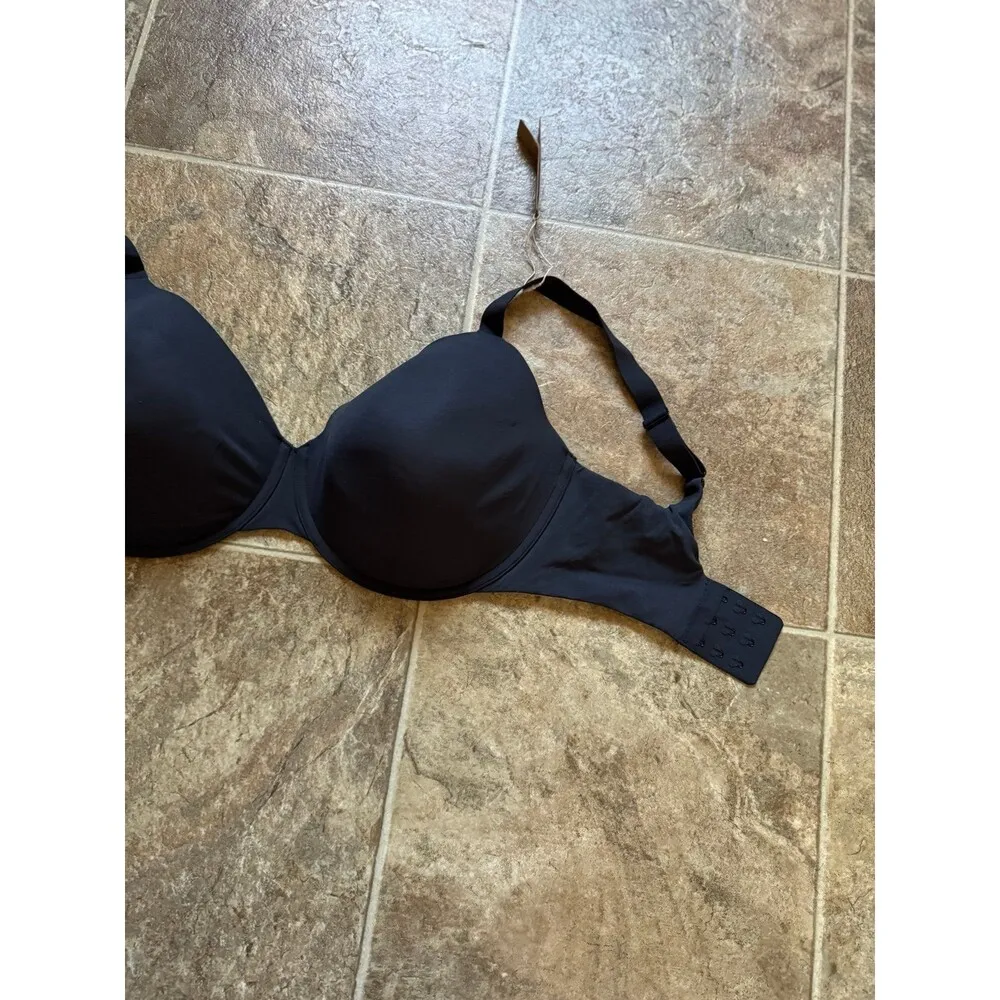 Skims Fits Everybody T-shirt Demi Bra Size 36DDDD Onyx - Image 3