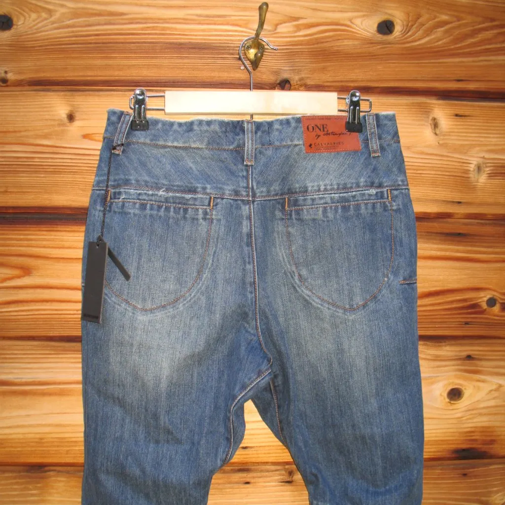 NWT One Teaspoon Calvaries Distressed Boyfriend Jeans - Image 8
