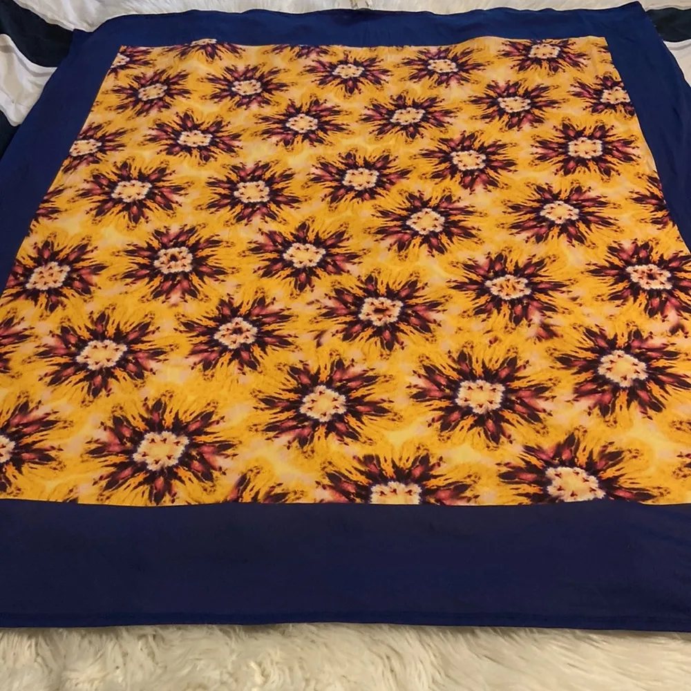 Cia Maritima Floral Sarong Beachwear brand new length 48”wide 43” Yellow Size undefined - Image 5