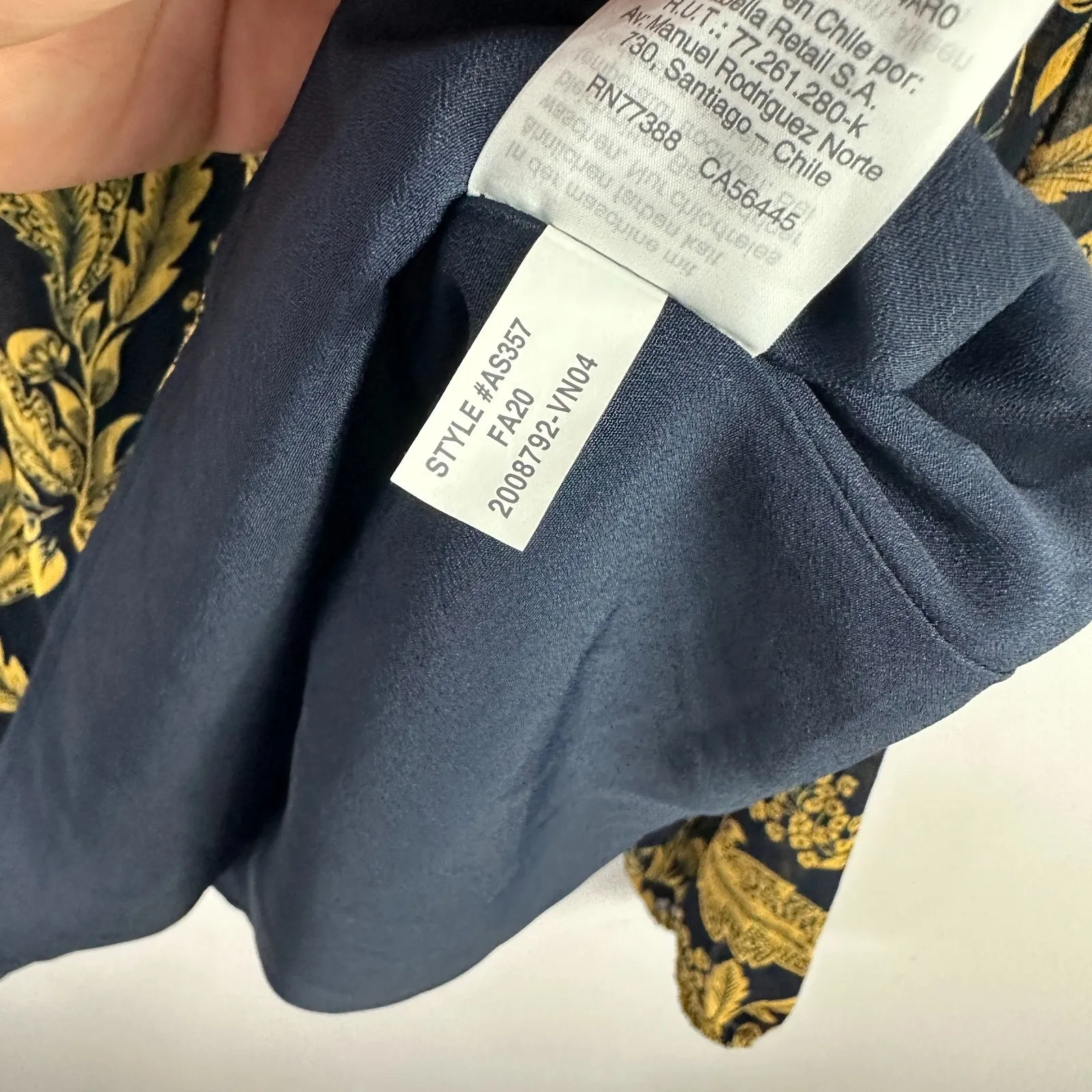 J.Crew Blouse Womens‎ Small Navy Floral Boho Statement Chic Preppy Soft Glam Art - Image 9