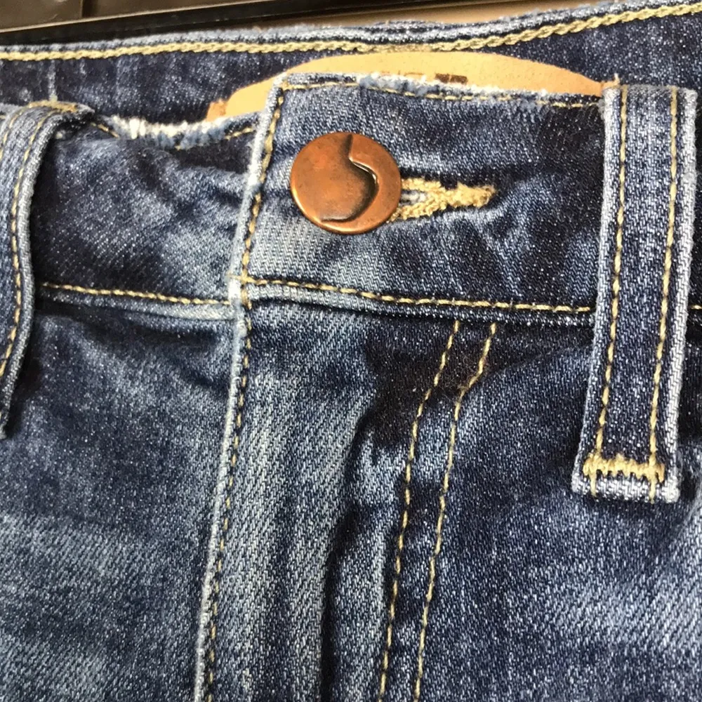 Joe’s Jeans Women’s The Blondie Mid Rise Skinny Ankle Distressed Thrashed Jeans - Image 7