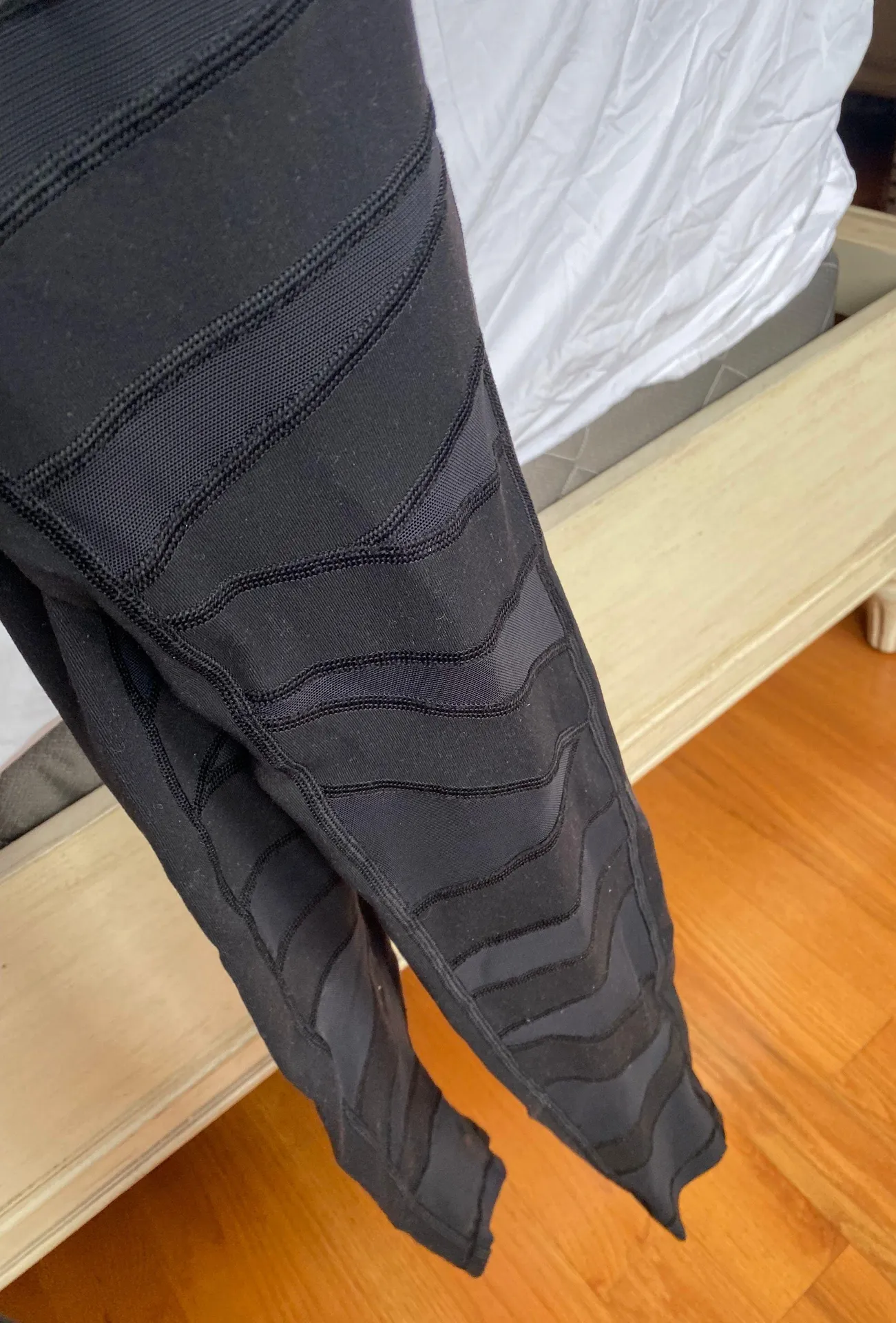 Cut Out Leggings - Image 4