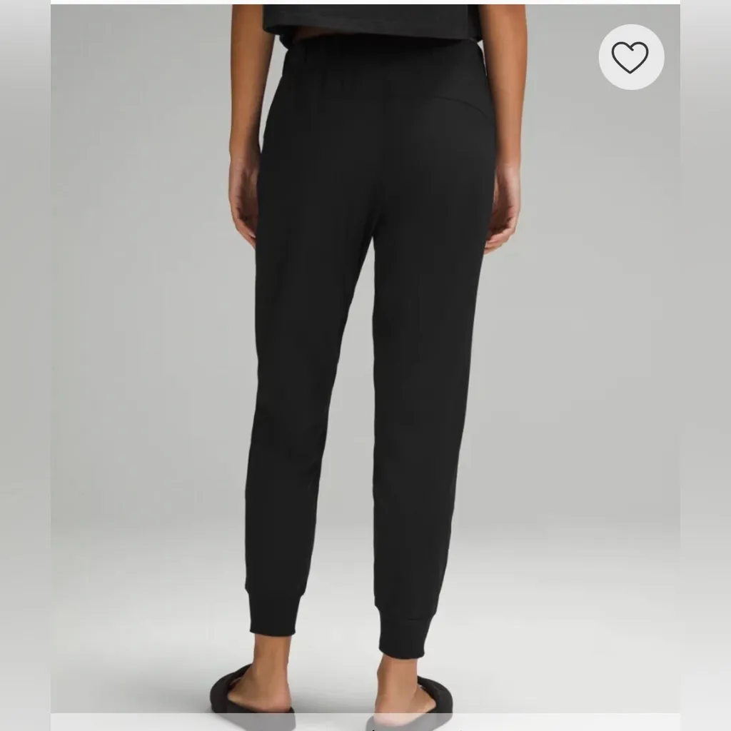 Lululemon Luxtreme Slim-fit Mid-rise Jogger Pants in Black Size Medium - Image 3