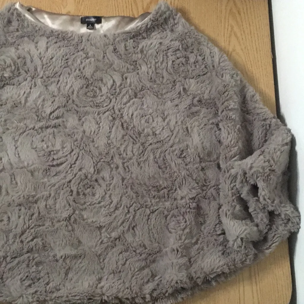 New Women’s Picapino Faux Fur Shawl Super Soft Light Lavender Size 8 Purple - Image 2