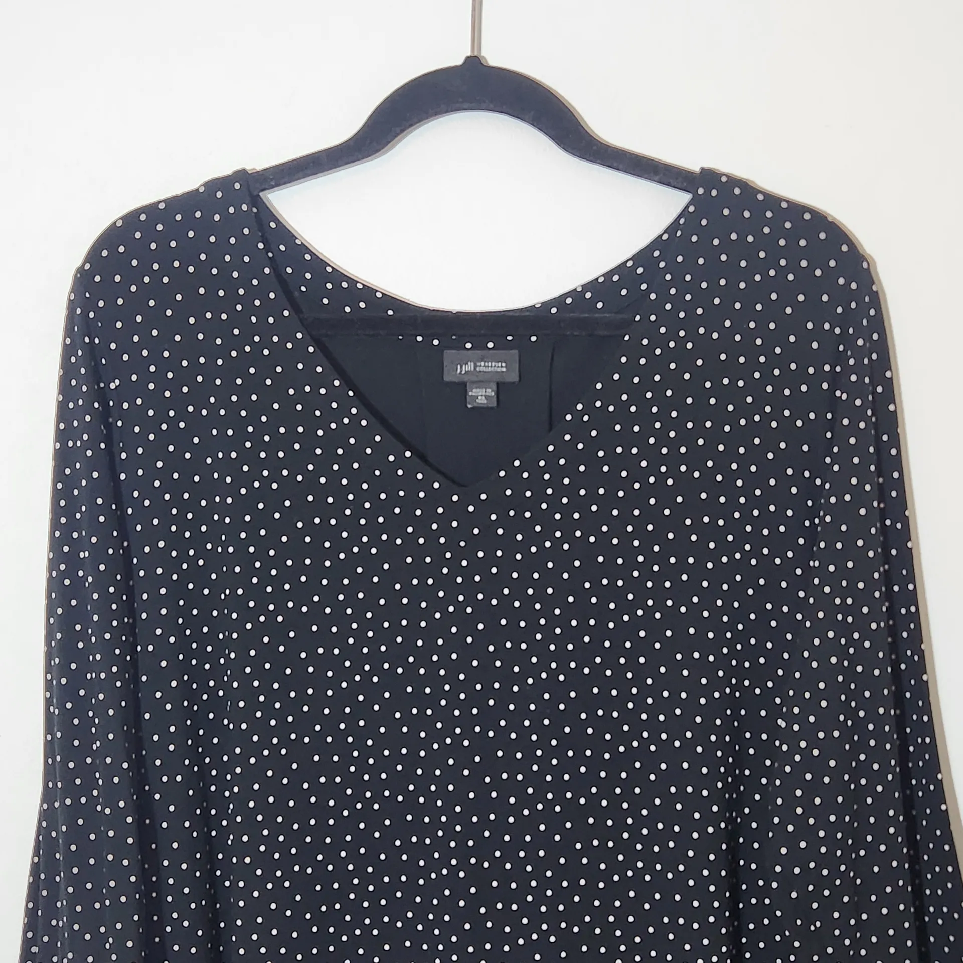 J. Jill Black and White Polka Dot V-Neck Top Size XL Tall - Image 2