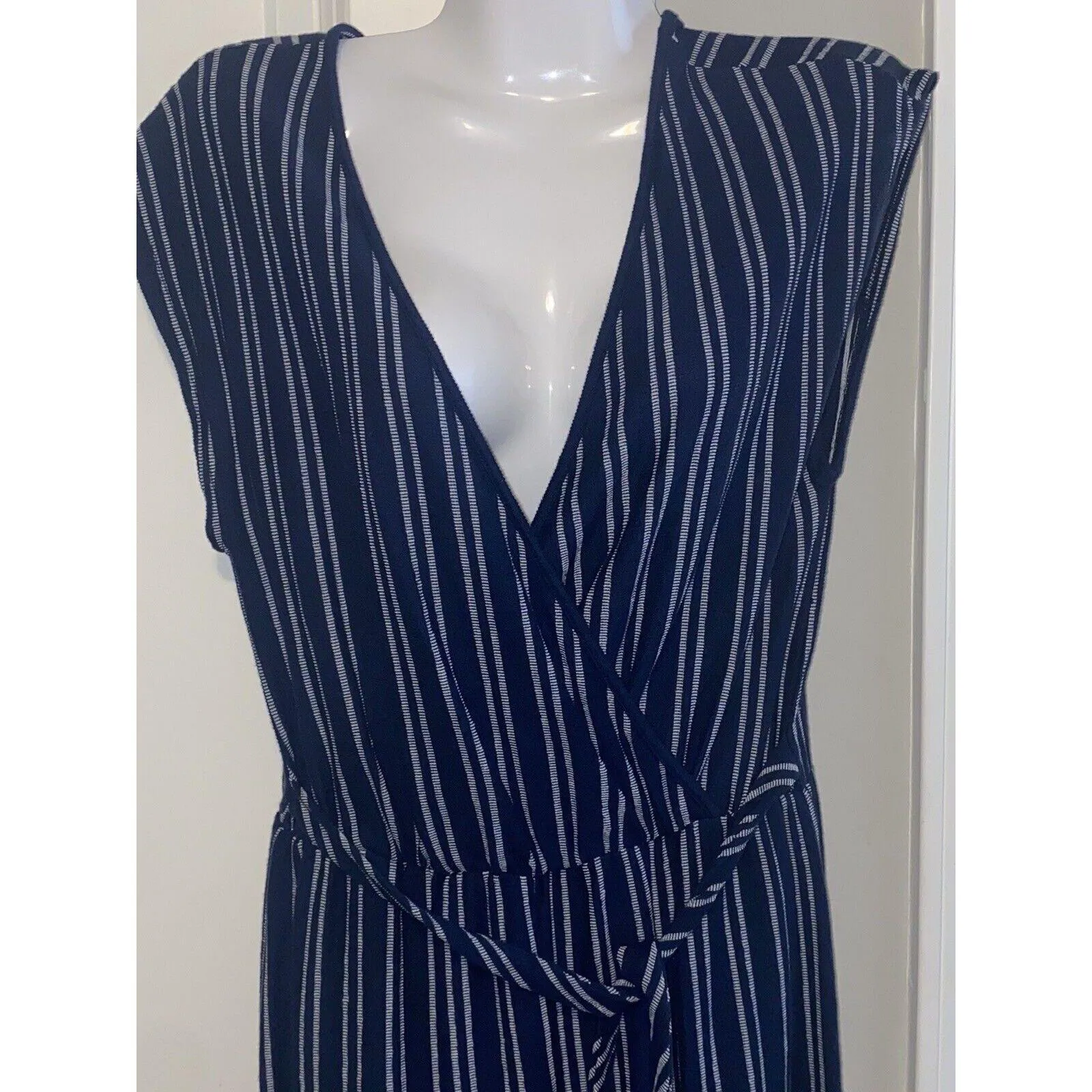 Caution To The Wind Striped Faux Wrap Tie-Back Jumpsuit Sz M Light Weight - Image 13