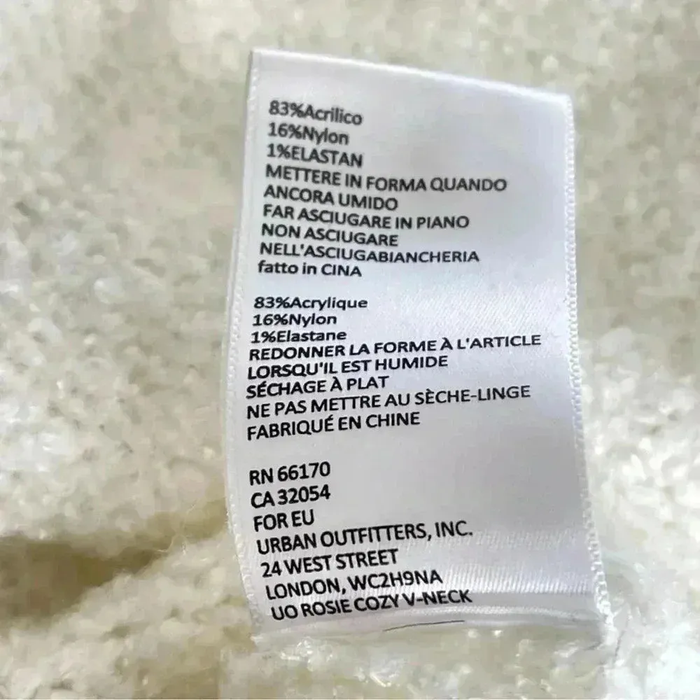 Urban Outfitters | UO Cream Rosie Cozy Oversized V-Neck Women's Size Small - Image 7