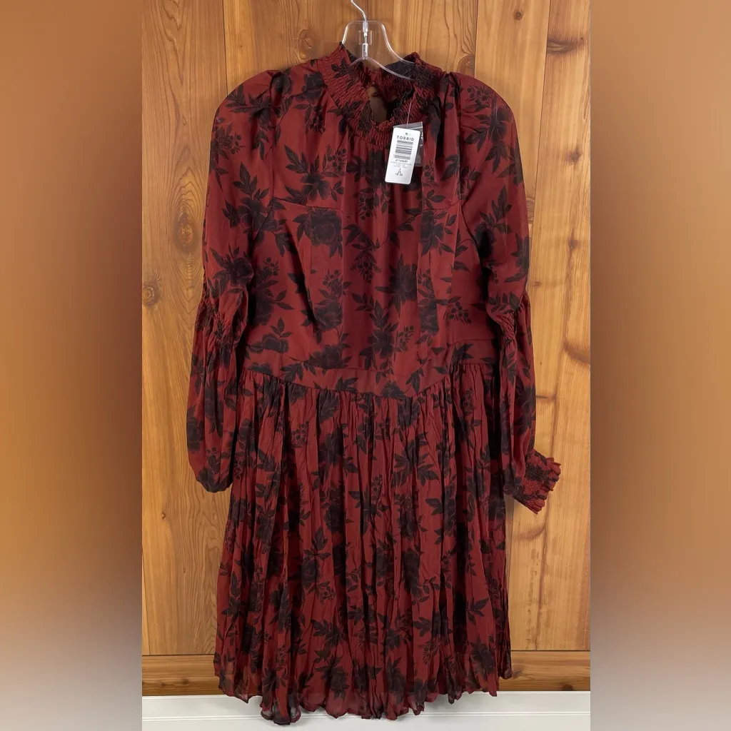 Torrid Turtleneck Crinkle Chiffon Pleated Mini Dress Floral Long Sleeve 3X New - Image 2