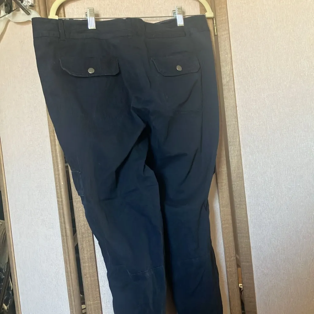 FINAL MARKDOWN Dockers Black hiking slacks 14 - Image 5