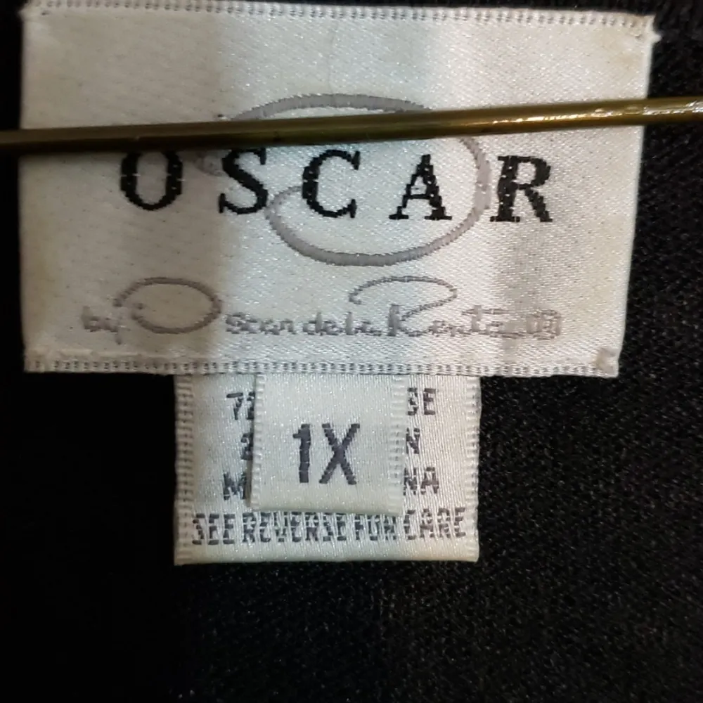 Oscar de la Renta  sweater (#329) - Image 2