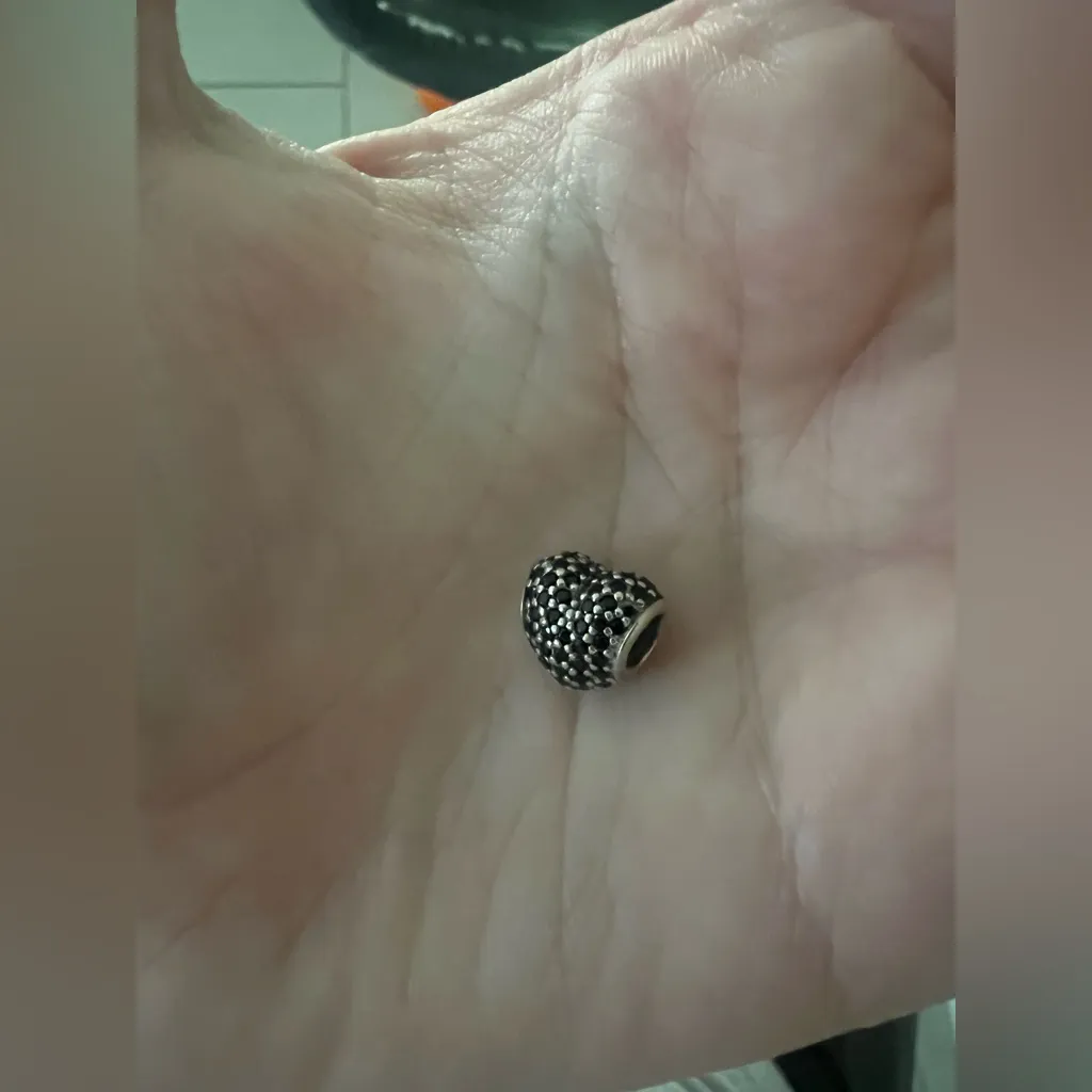 Pandora Authentic  Black Heart Crystal Charm - Image 4
