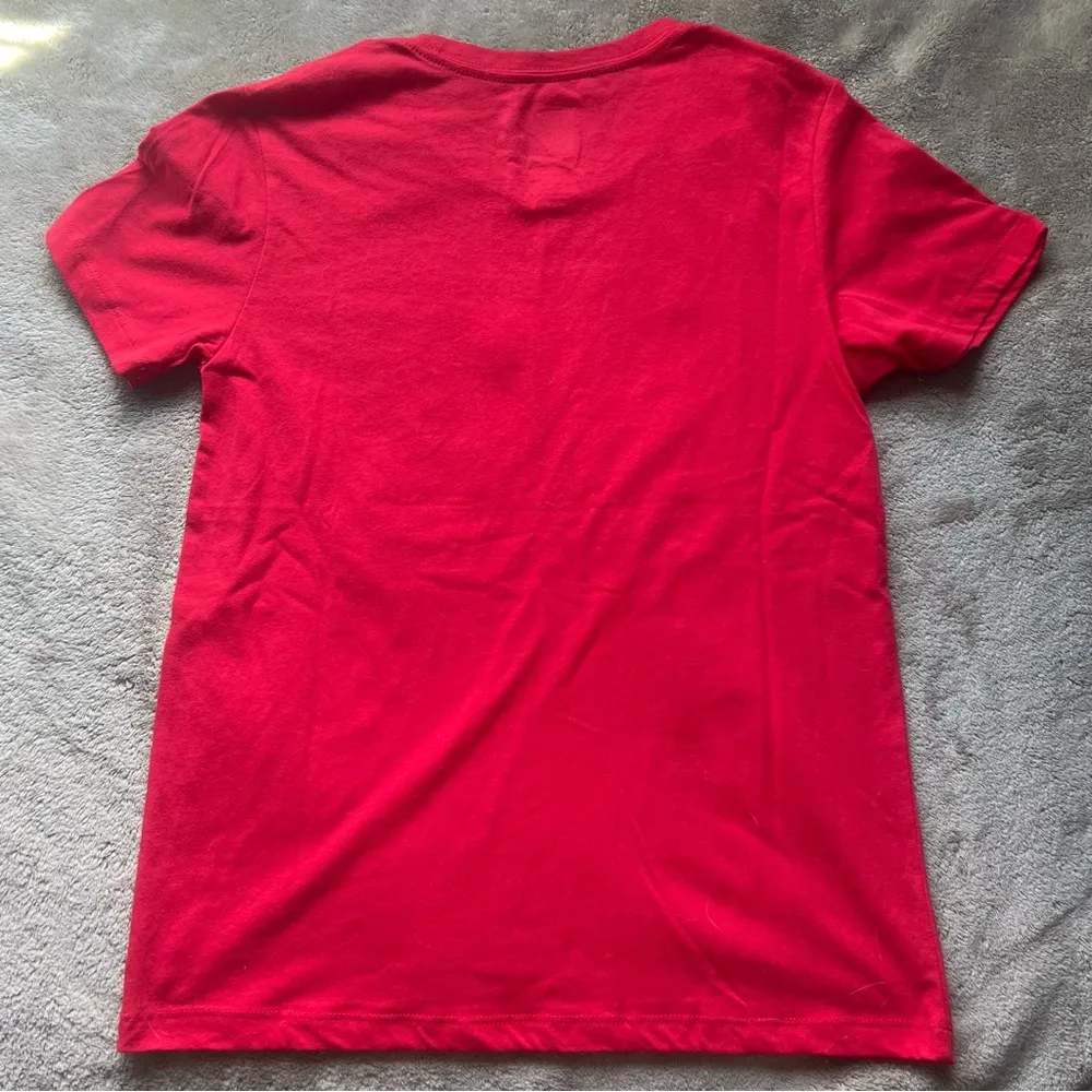 NWT Red MTV Graphic T - Image 2