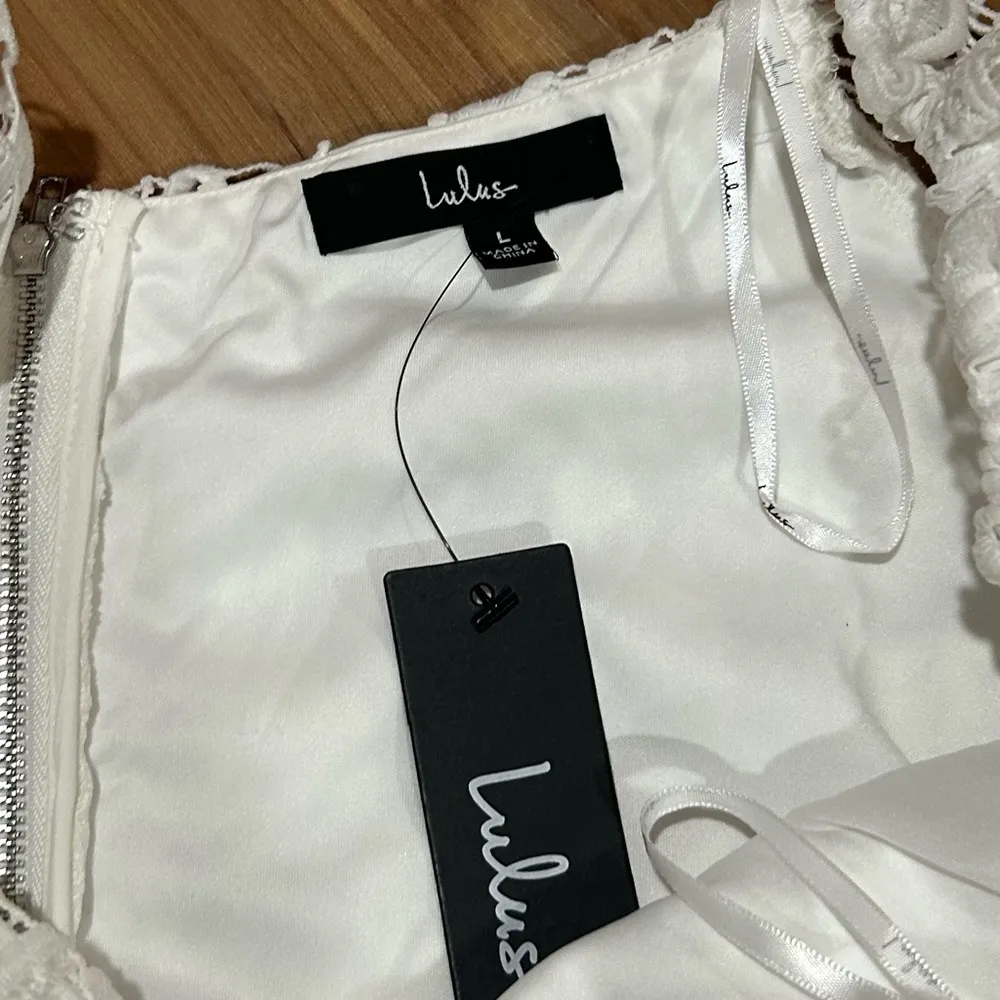 Lulu's White Asymmetrical Ruffled Midi Dress Wedding Size Large NWT - Image 5