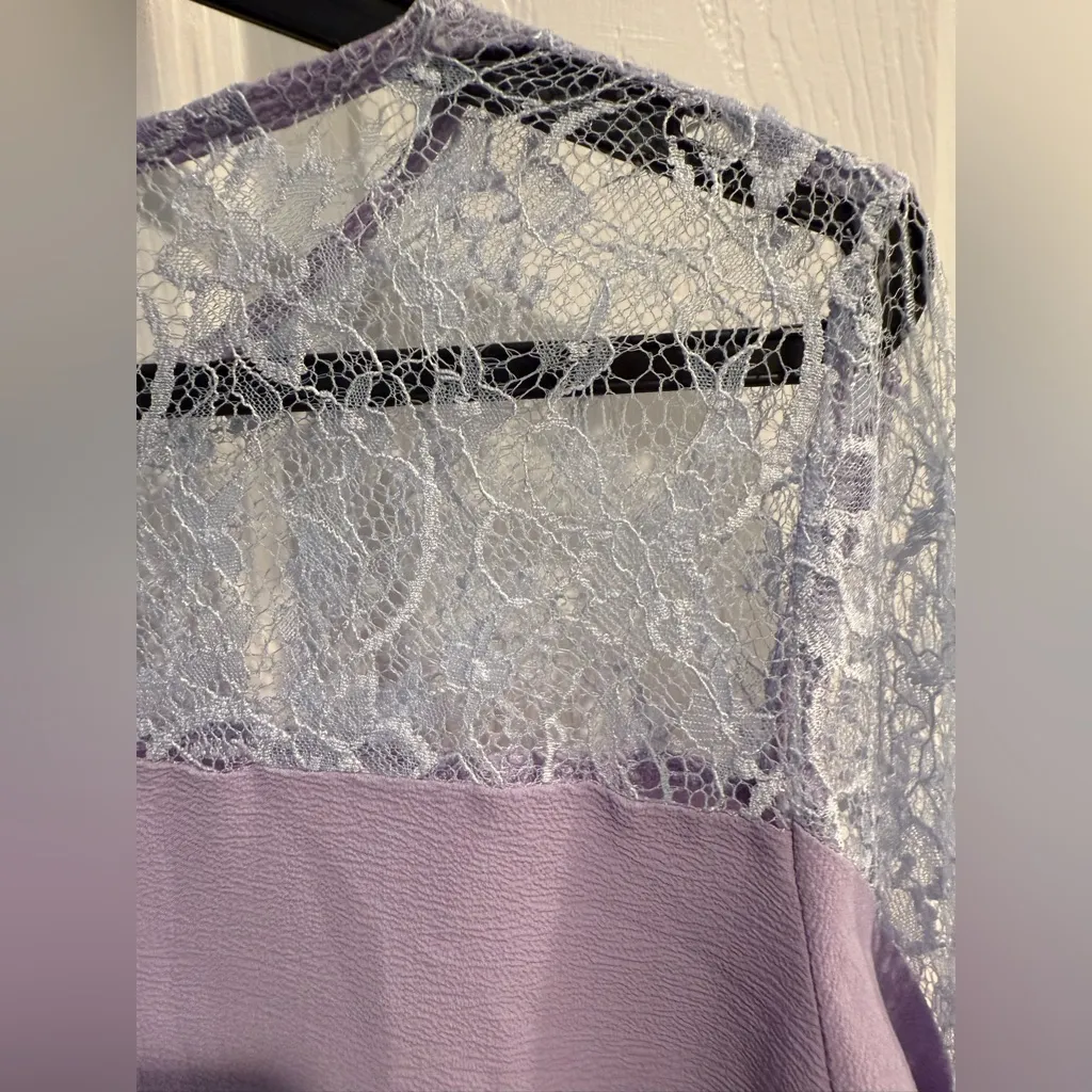 Lavender Lace Women's Top M Purple Size M - Image 3