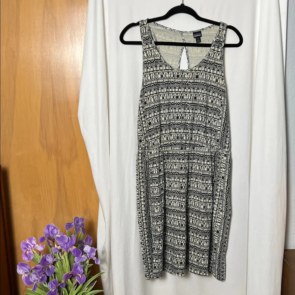 Patagonia West Ashley Points And Feathers Dress Size Medium - Image 2