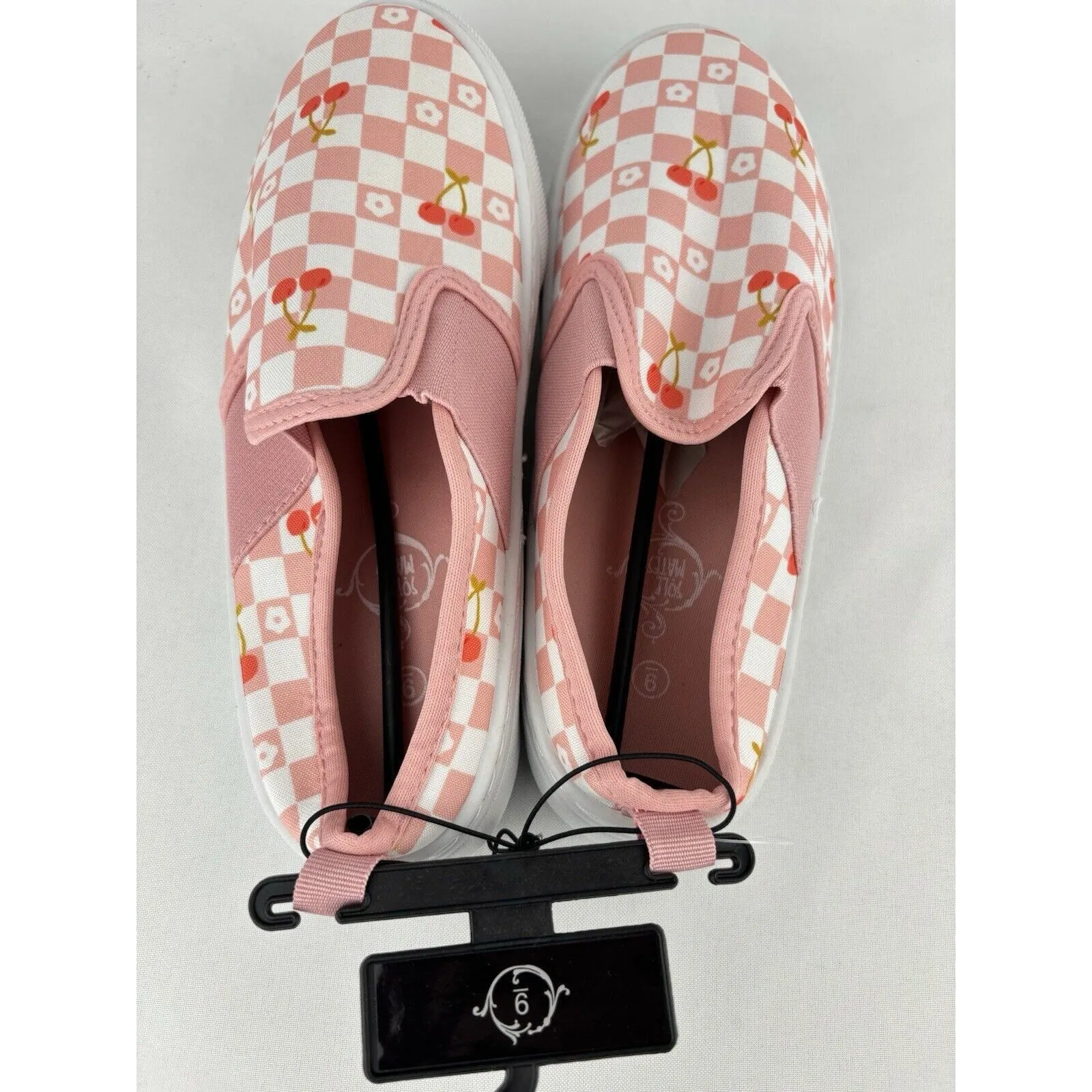 Women’s Sole Mates Pink White Checkered & Cherry Slip On Shoes Size 9‎ New! - Image 6