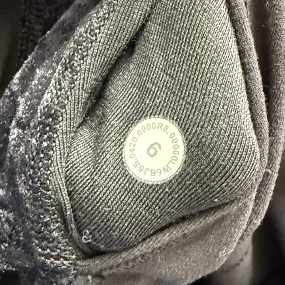 {6} Lululemon Align Super High-Rise Crop Crushed Velvet Black - Image 10