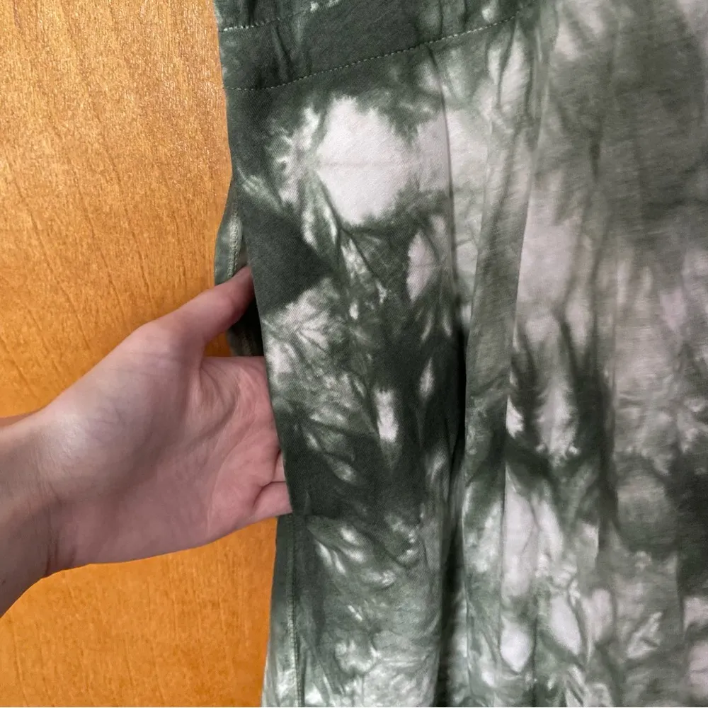 Tie Dye Take it Easy Dress in Green Size Small - Image 3