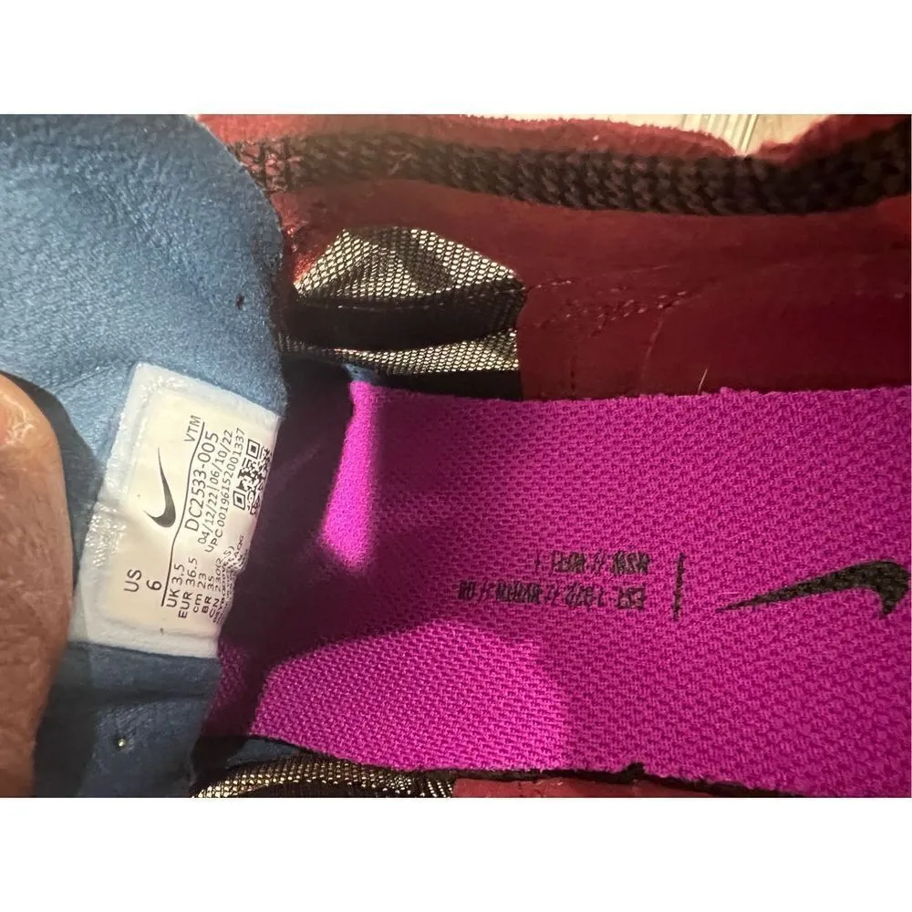 NEW Nike Waffle One Black Blue Pink DC2533 005 Women’s Size 6 - Image 5