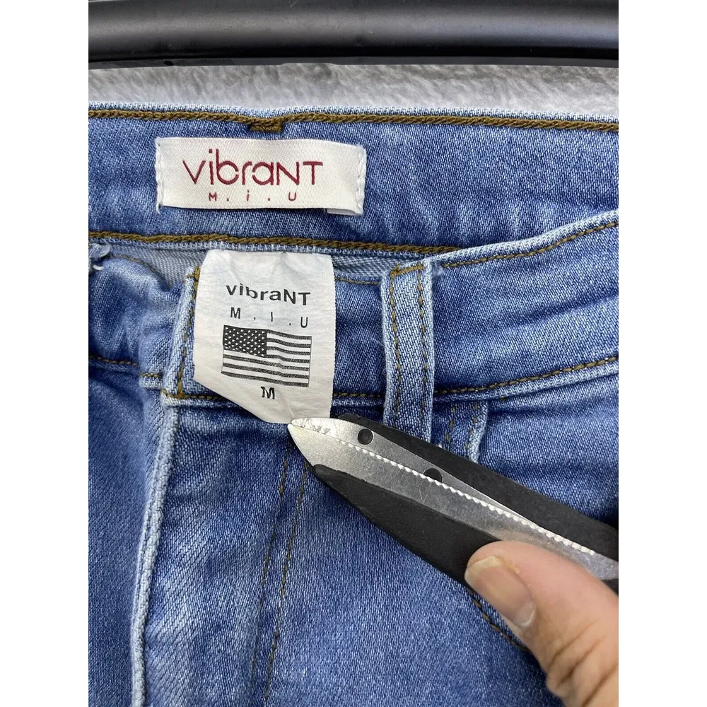 Vibrant Denim Shortie Shorts Hot Pants Medium Wash Medium Cutoff High Open side - Image 4