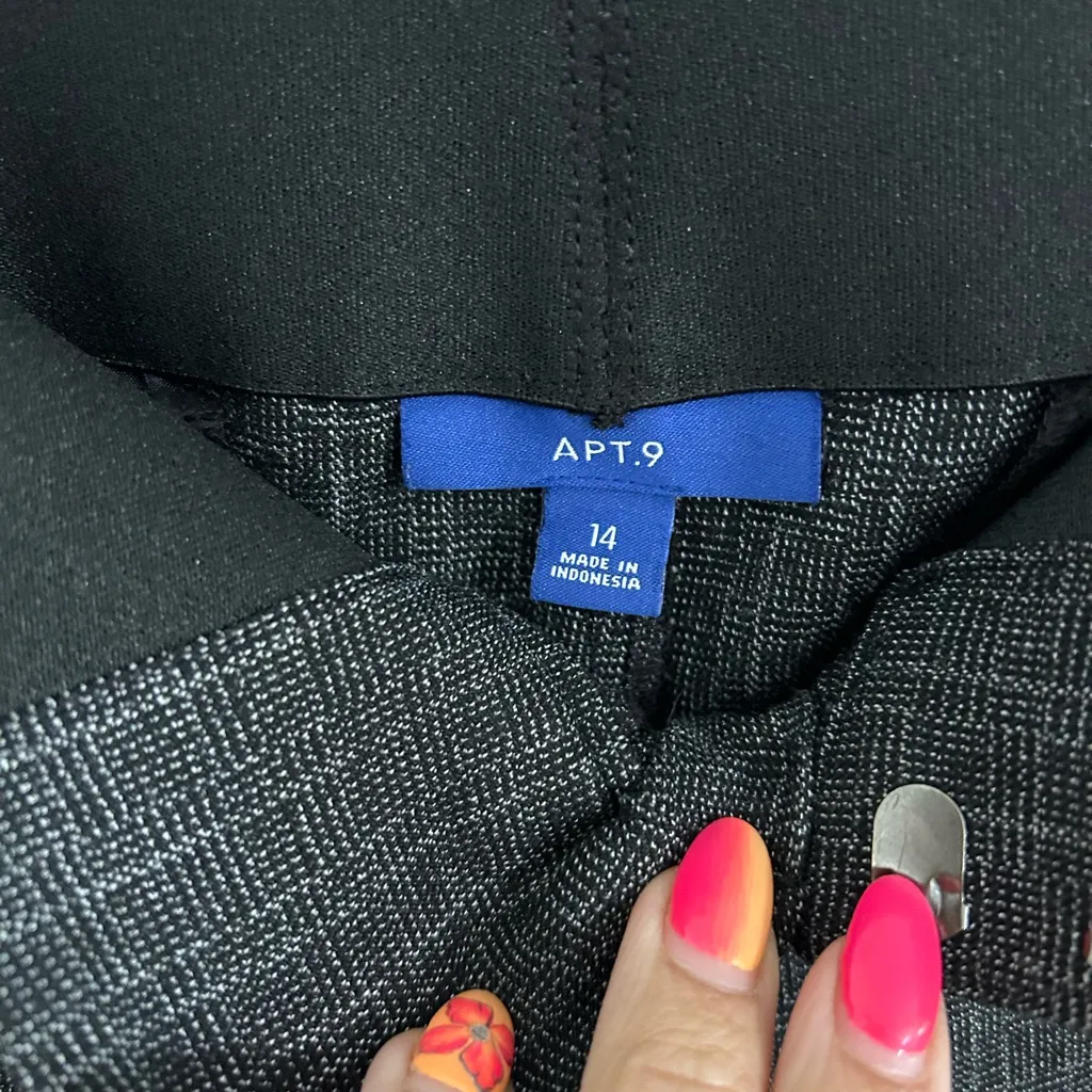 Apt. 9 Charcoal Women's work pants - Image 3