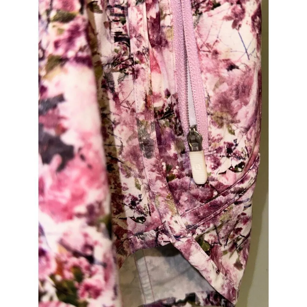 Lululemon Run Tracker Shorts Blossom Spritz Pink Floral Multi Sz4 Rare Purple Size 4 - Image 3