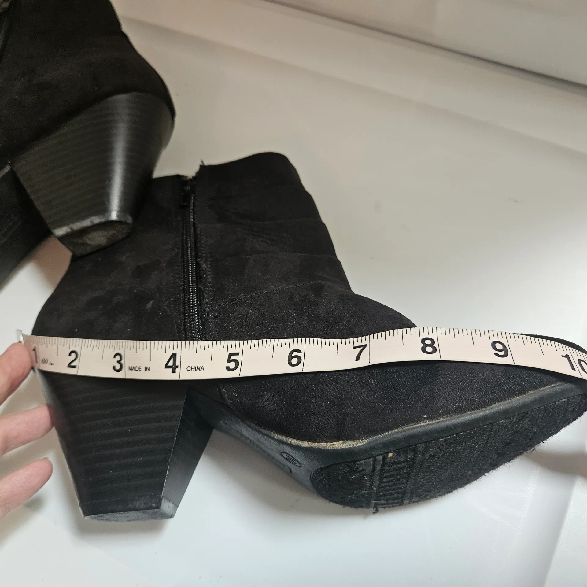 Covington Susan Black Bootie Silver Decals 2.5 Heel Womens Sz 10 *Missing Decal - Image 14