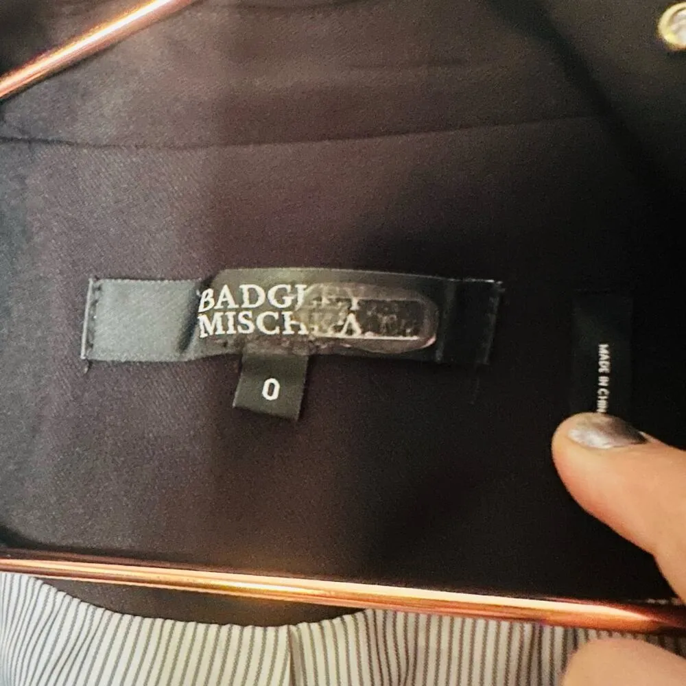 BADGLEY MISCHKA Black Gold Studded Grommets Tailored Edgy Blazer Size 0 - Image 8