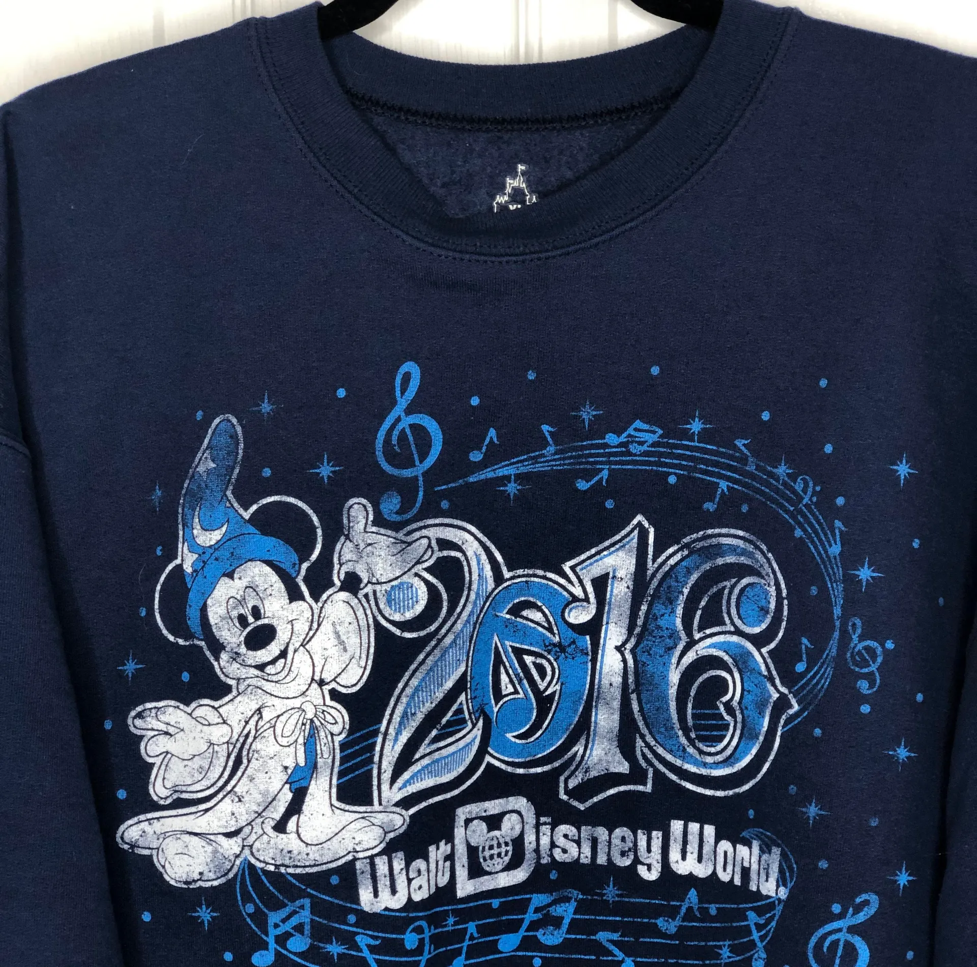 Disney land 2016 Sweatshirt - Image 5