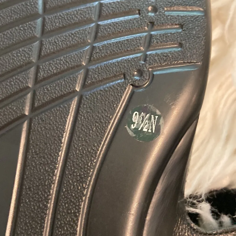 Easy Spirit Black Sandals Comfortable and Stylish leather upper size 9.5 BNWOT - Image 6