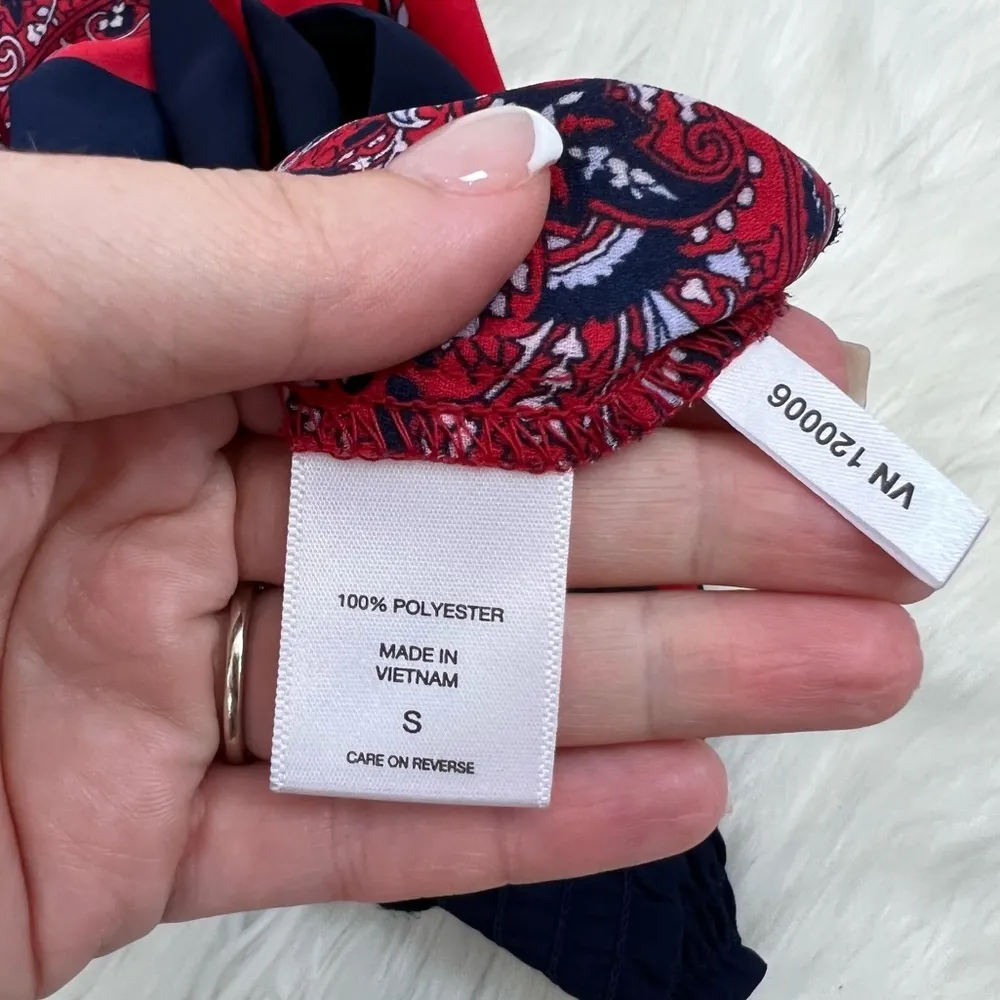 Soho New York & Company Paisley Sleeveless Blouse Red - Image 7