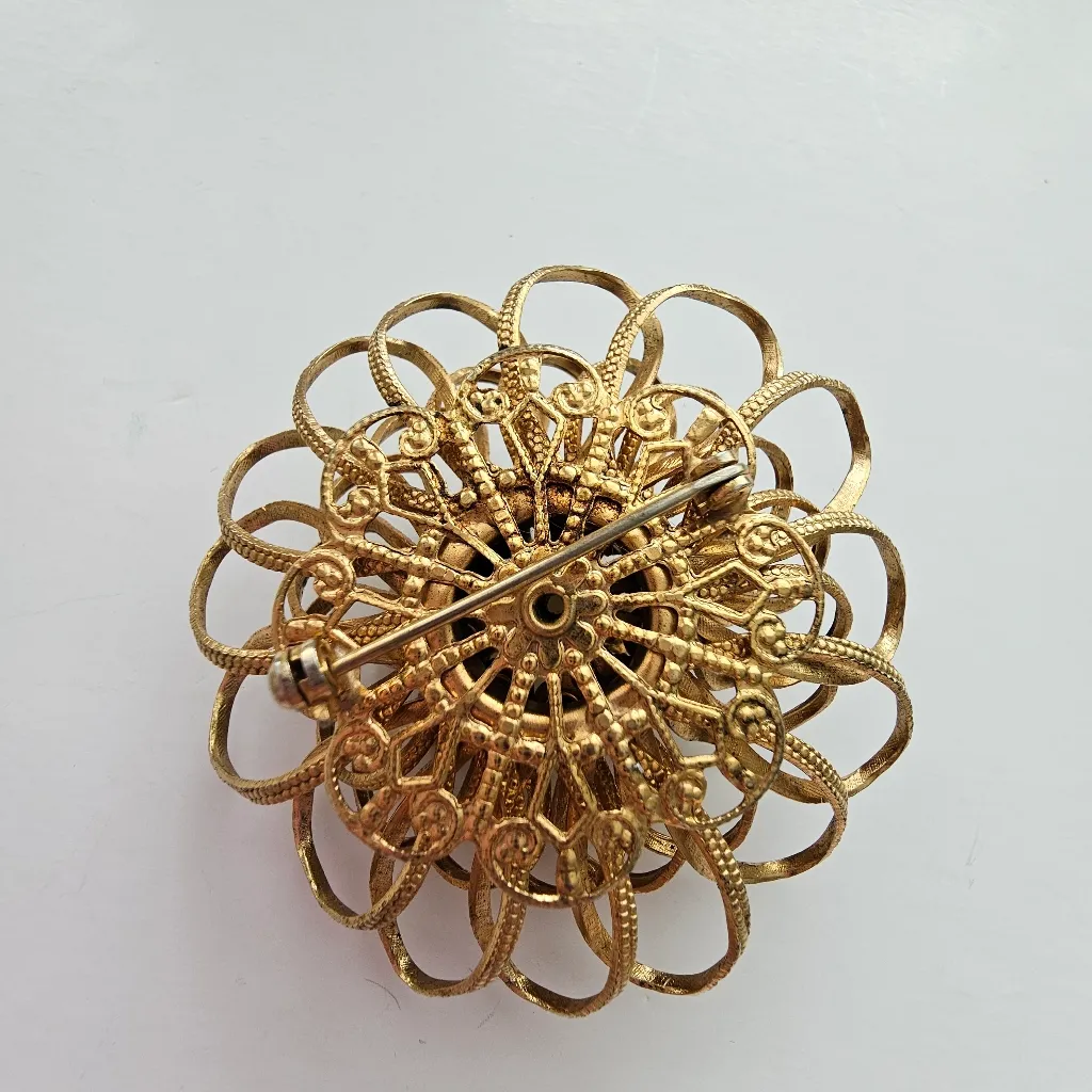 Large Textured Gold Tone Metal Swirl Flower Rhinestone Pearl Pin Brooch - Image 2