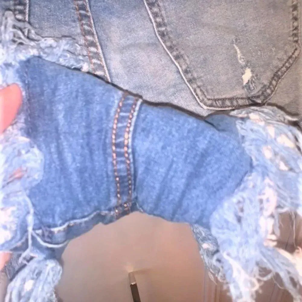 High Rise Festival Fray Hem Denim Shorts‎ - Image 6