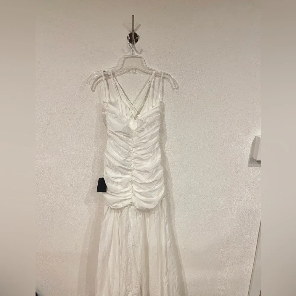 NWT Lulus Dream Elegance White Ruched Rosette Drop Waist Maxi Dress Size Medium - Image 6