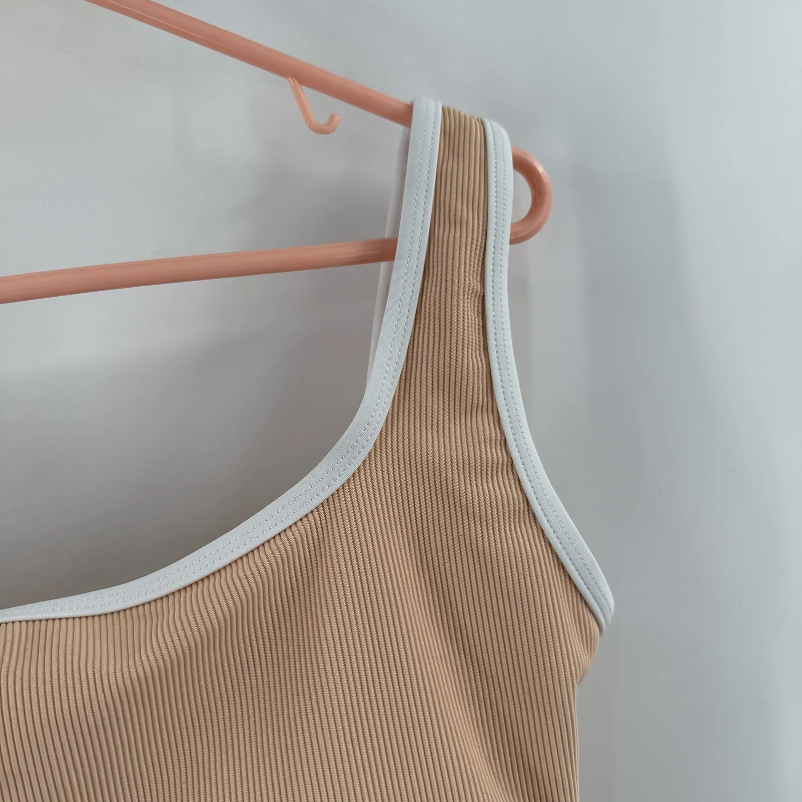 LAINSNOW Swimsuit Size Large NEW Ocean Isle One Piece NWOT Rib Open Back Beige White - Image 10