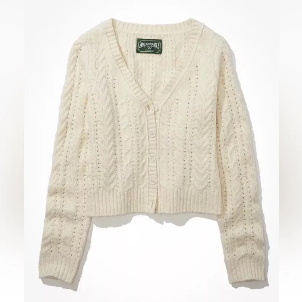 AE Cropped‎ Button-Up Cardigan Knit Sweater Woman’s Size S Cream Ivory - Image 5