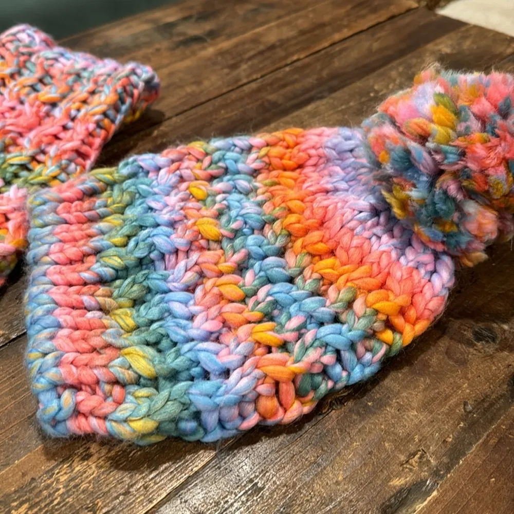 NEW! 4 piece GAP Honeycomb knits set in Rainbow Multi - Image 7