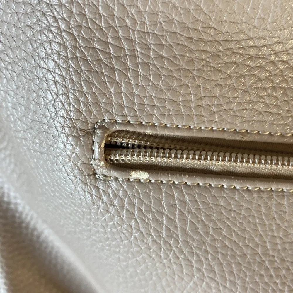 REMI/REID Purse in a champagne / stone color - Image 10