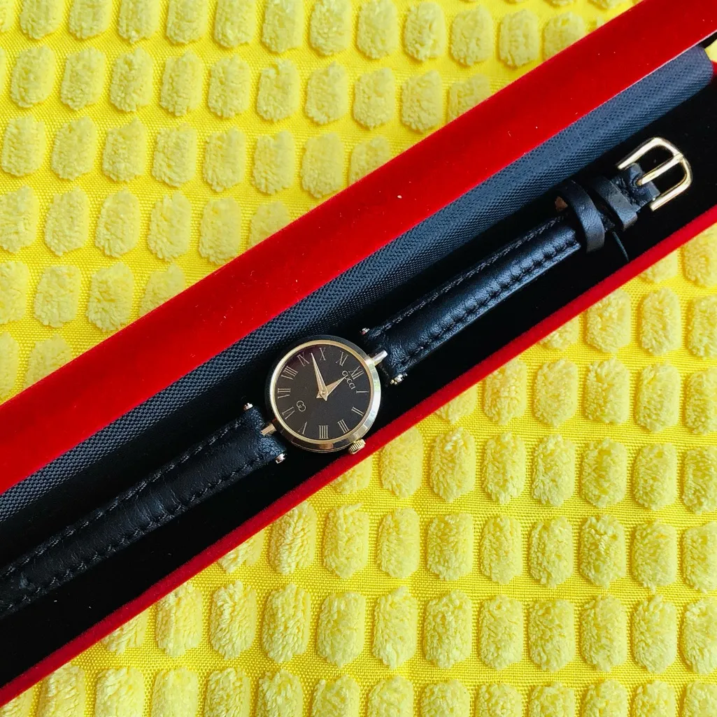 Authentic GUCCI watch ❤️ SO CUTE💖 - Image 7