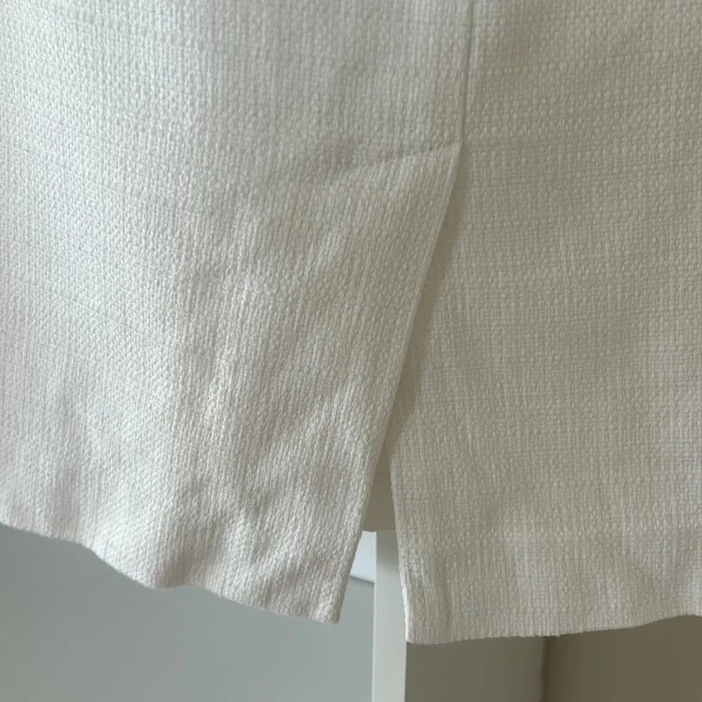 White Banana Republic Pencil Skirt - Image 6