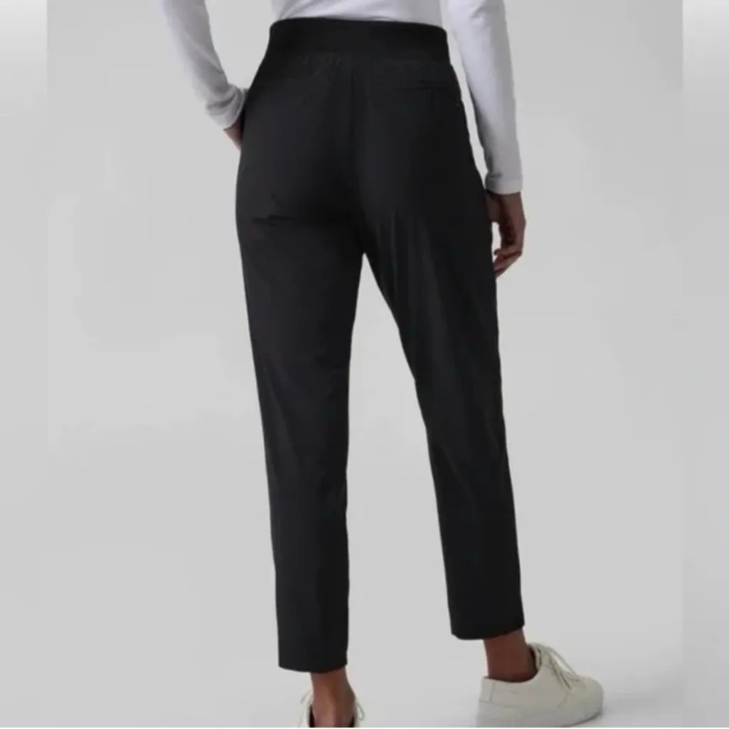 ATHLETA Black Joggers Womens Casual Pants Ankle Length Pockets Brooklyn Sz 12 - Image 3